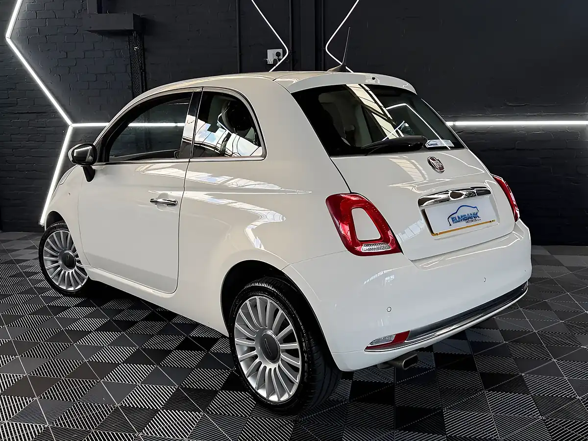 Used 2018 Fiat 500 Lounge Bossa Nova White - Interior and Exterior details 6