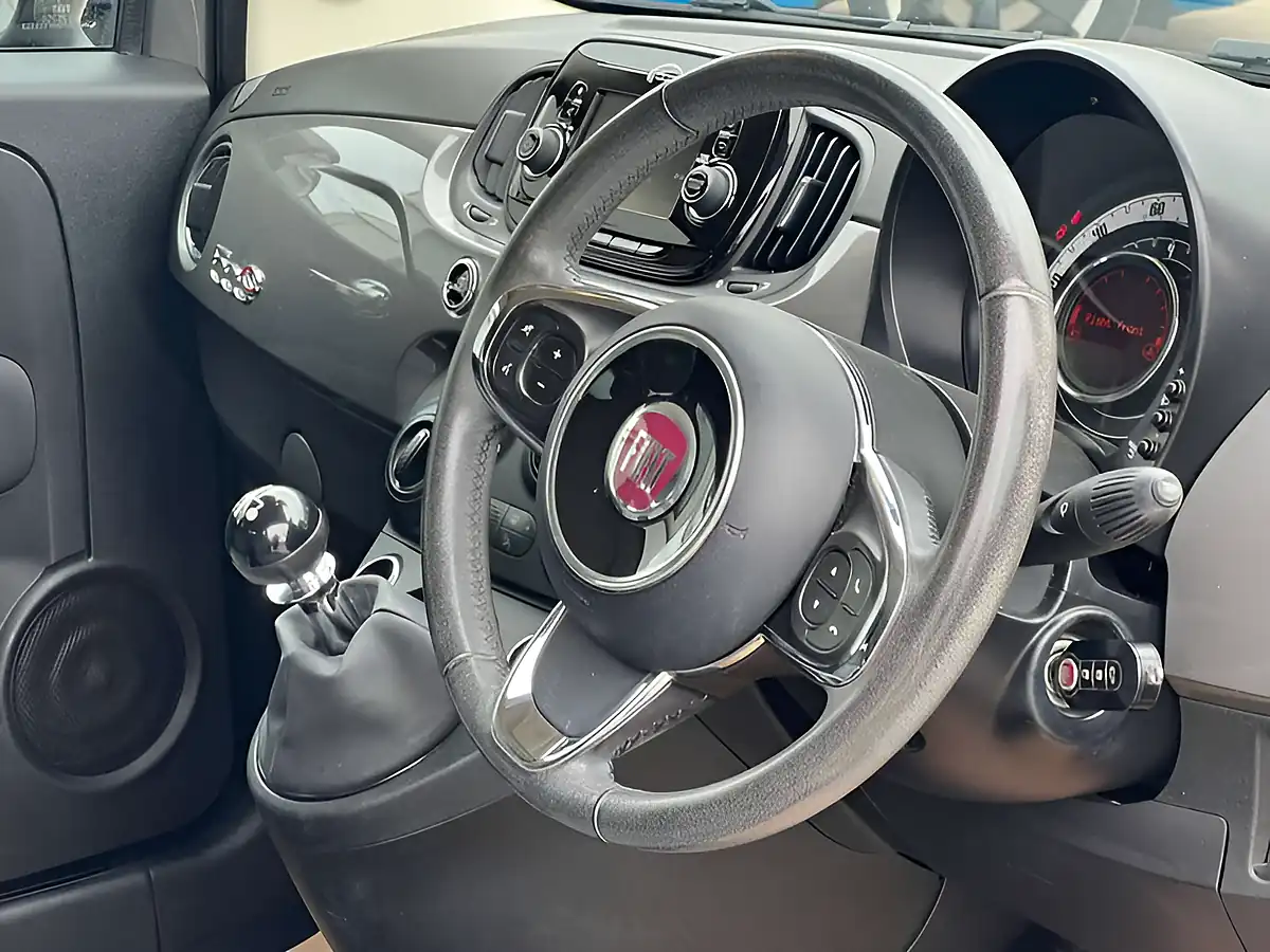 Used 2018 Fiat 500 Lounge Electroclash Grey - Interior and Exterior details 11