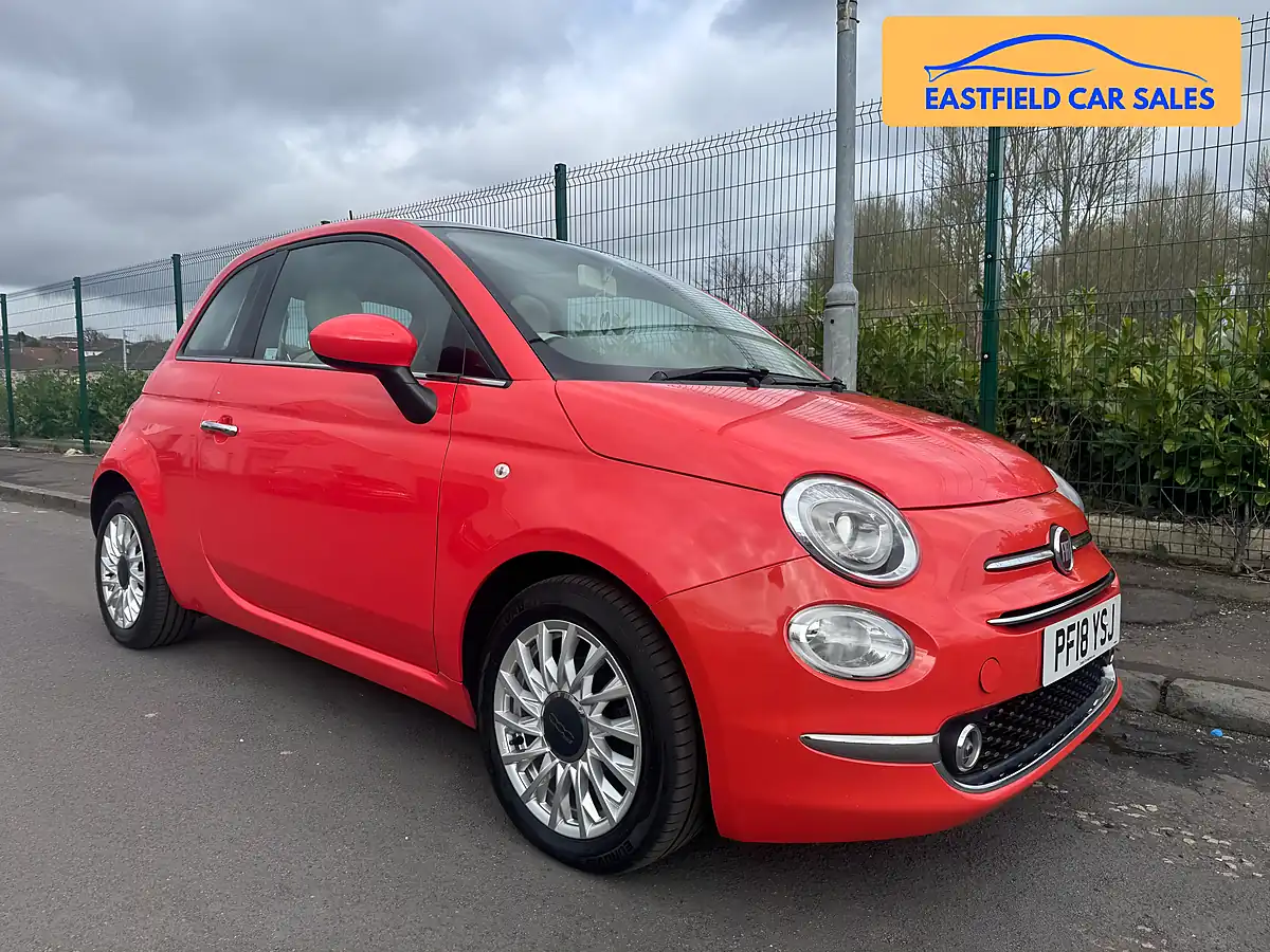 Used 2018 Fiat 500 Lounge Glam Coral - Front View