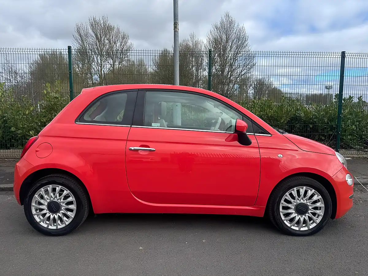 Used 2018 Fiat 500 Lounge Glam Coral - Interior and Exterior details 2