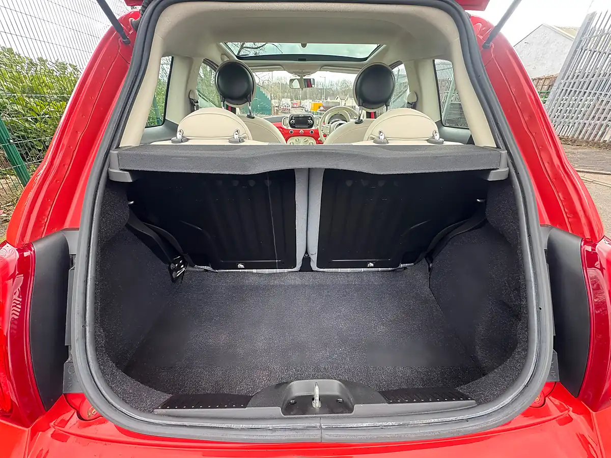 Used 2018 Fiat 500 Lounge Glam Coral - Interior and Exterior details 9