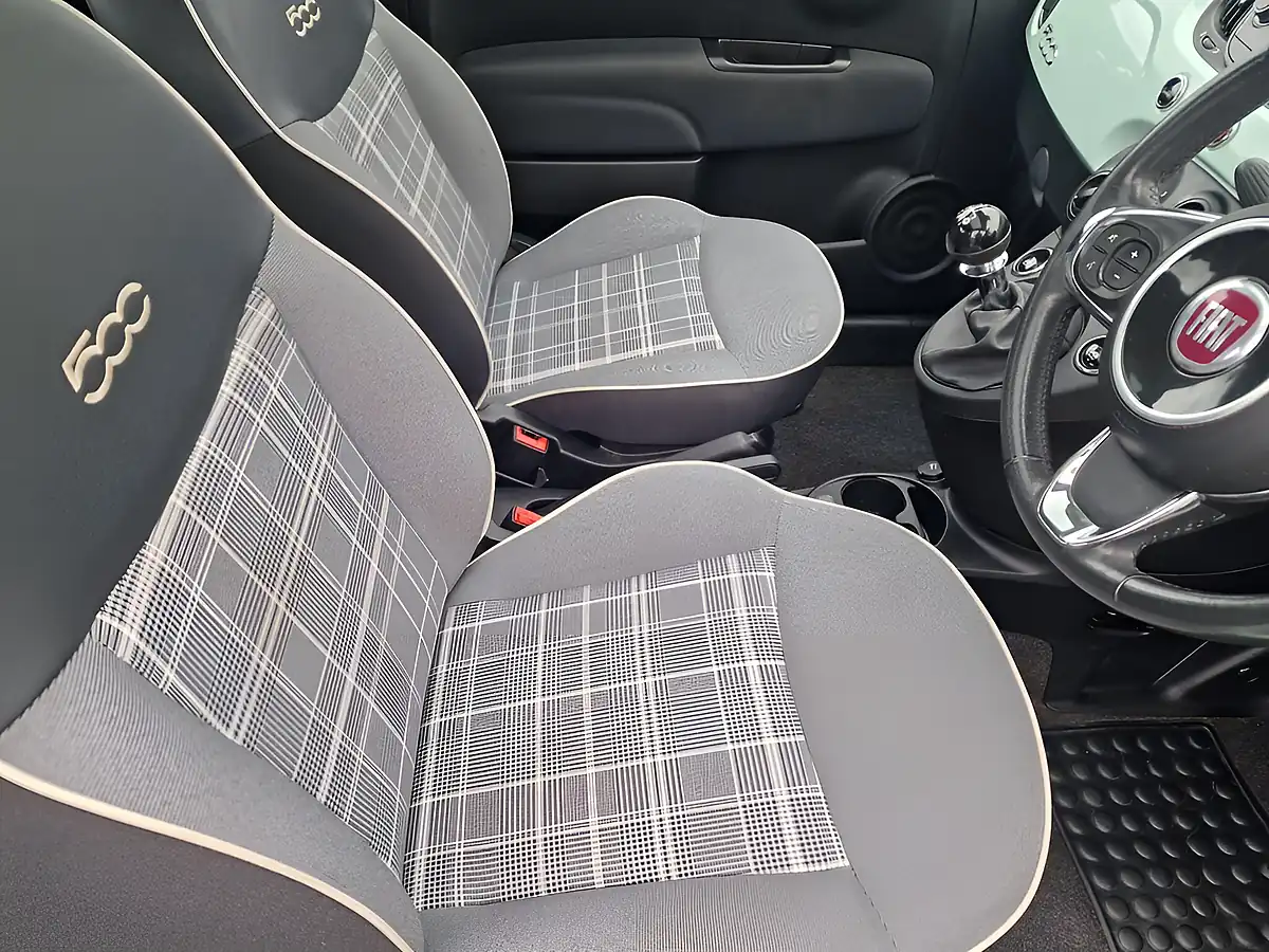 Used 2018 Fiat 500 Lounge Green - Interior and Exterior details 12