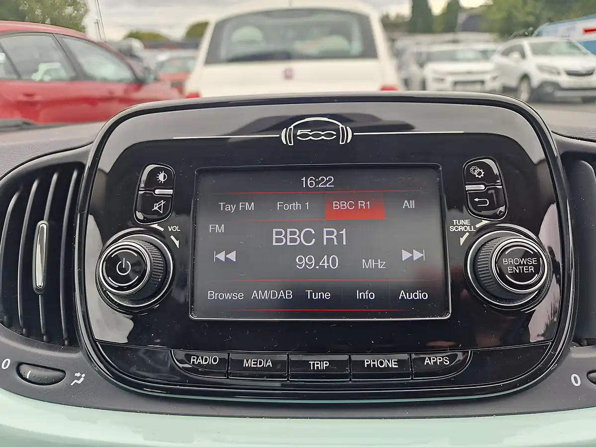 Used 2018 Fiat 500 Lounge Green - Interior and Exterior details 16