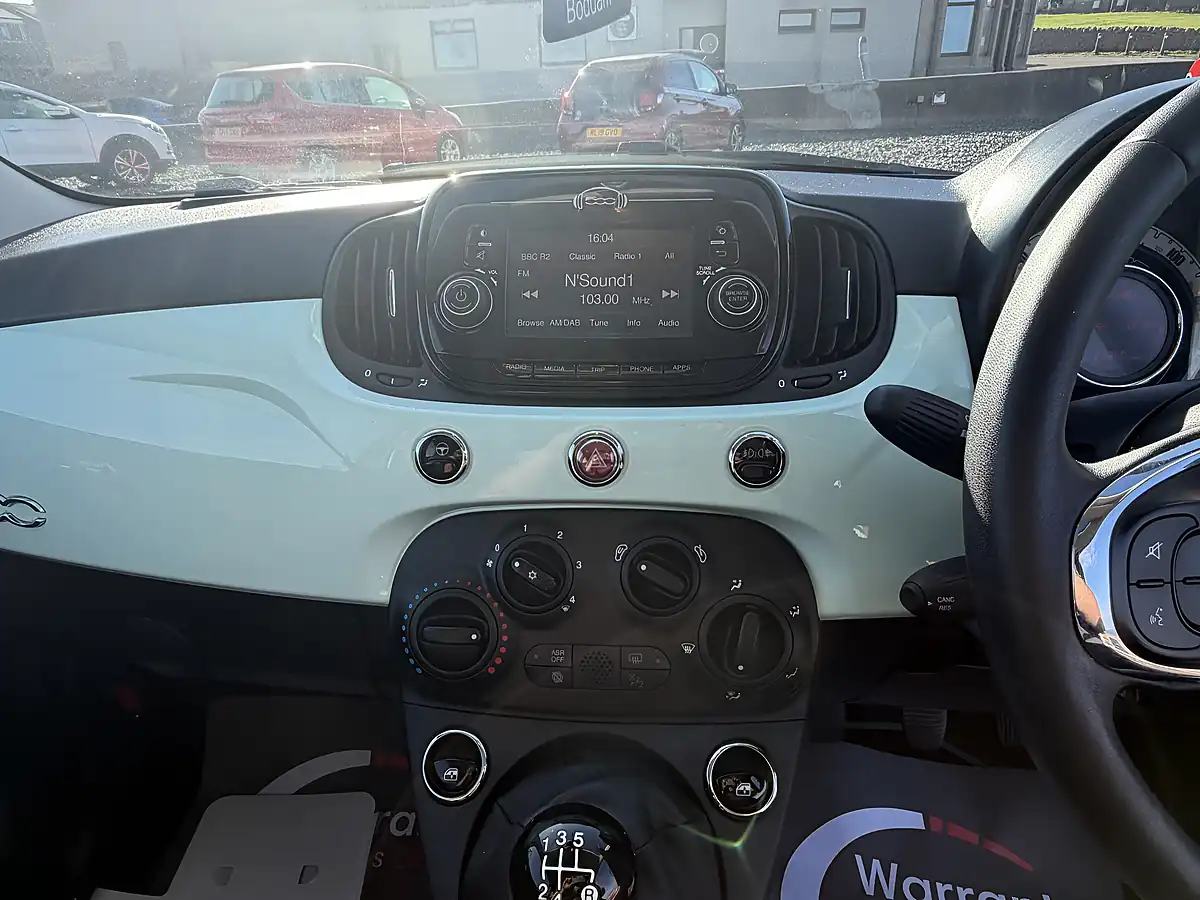 Used 2018 Fiat 500 Lounge Green - Interior and Exterior details 17