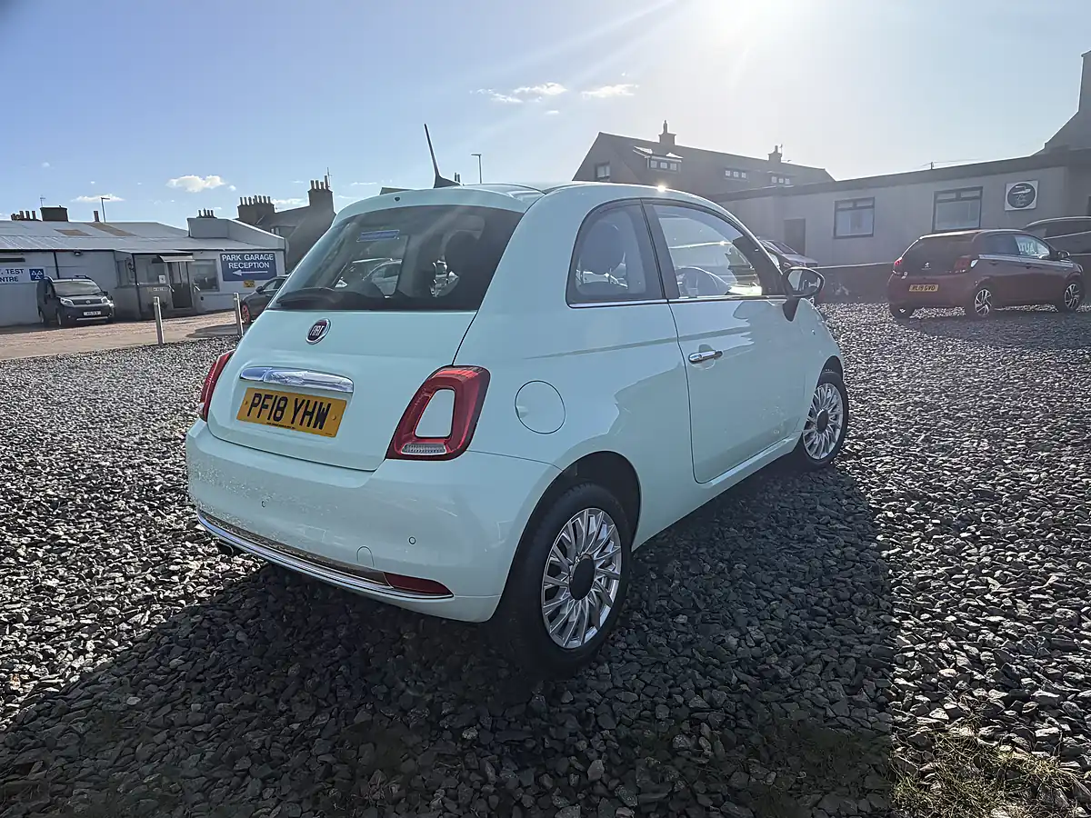 Used 2018 Fiat 500 Lounge Green - Interior and Exterior details 5