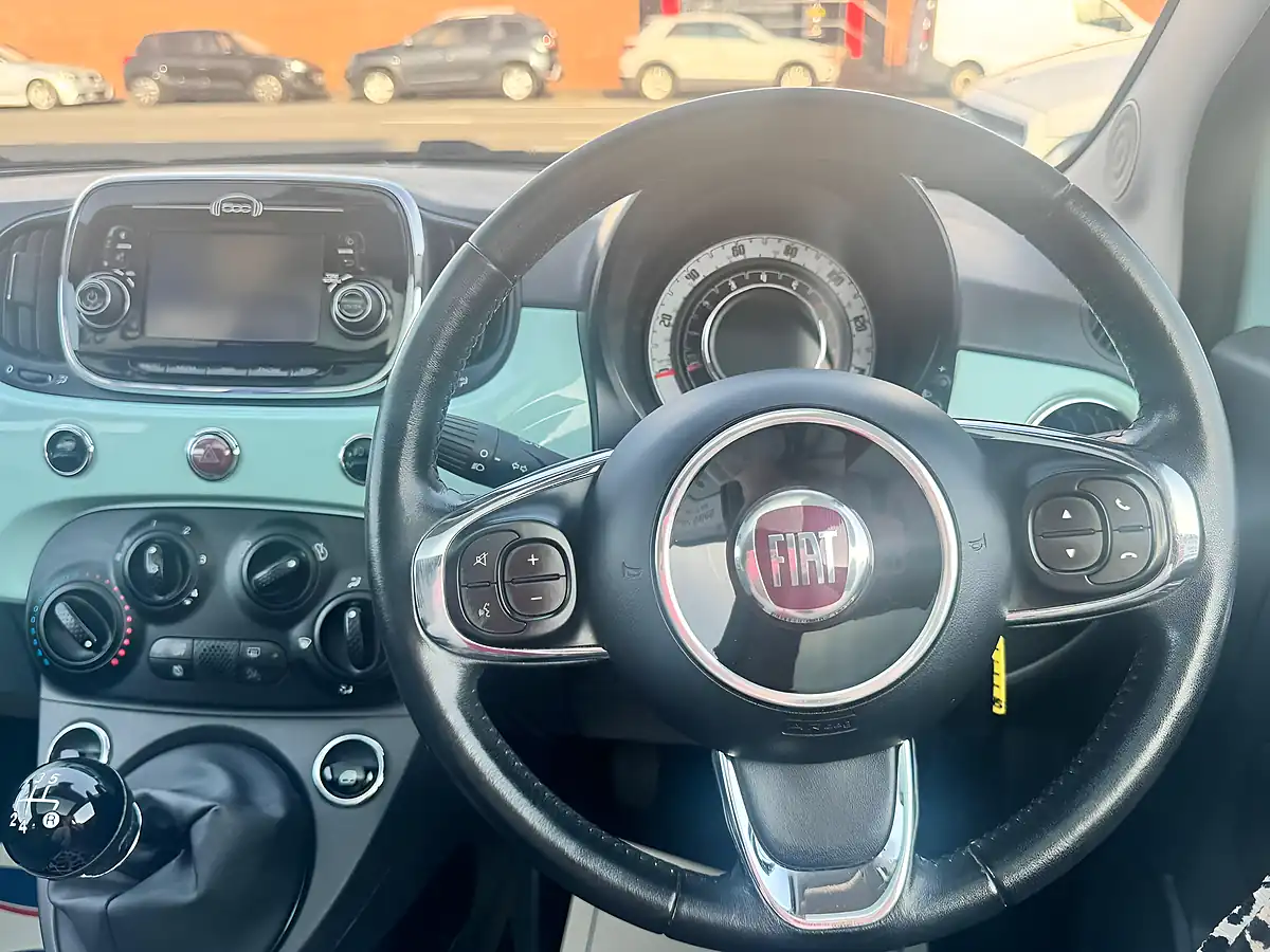 Used 2018 Fiat 500 Lounge Green - Interior and Exterior details 13