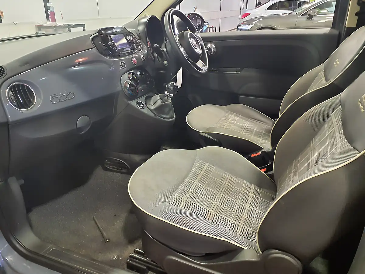 Used 2018 Fiat 500 Lounge Grey - Interior and Exterior details 6