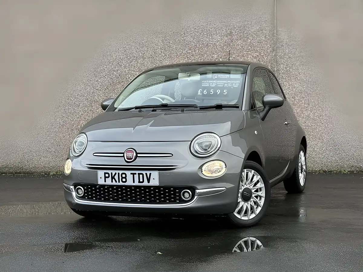 Used 2018 Fiat 500 Lounge Grey - Front View
