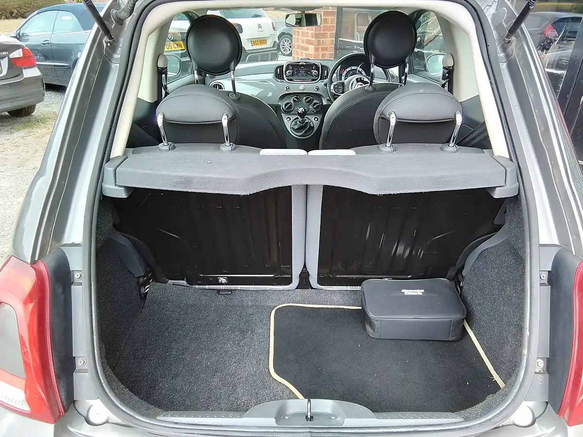 Used 2018 Fiat 500 Lounge Grey - Interior and Exterior details 20