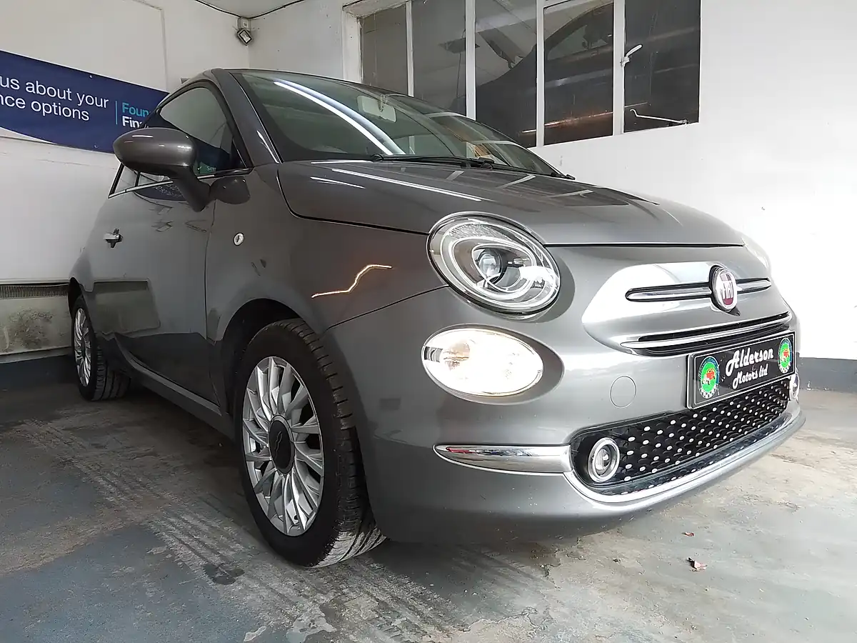 Used 2018 Fiat 500 Lounge Grey - Interior and Exterior details 4