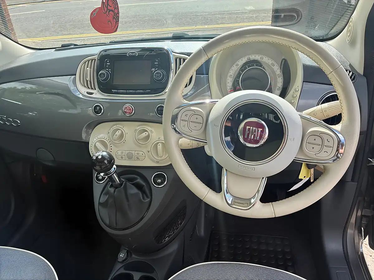 Used 2018 Fiat 500 Lounge Grey - Interior and Exterior details 10