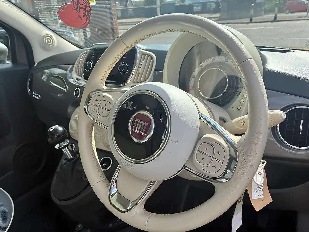 Used 2018 Fiat 500 Lounge Grey - Interior and Exterior details 14