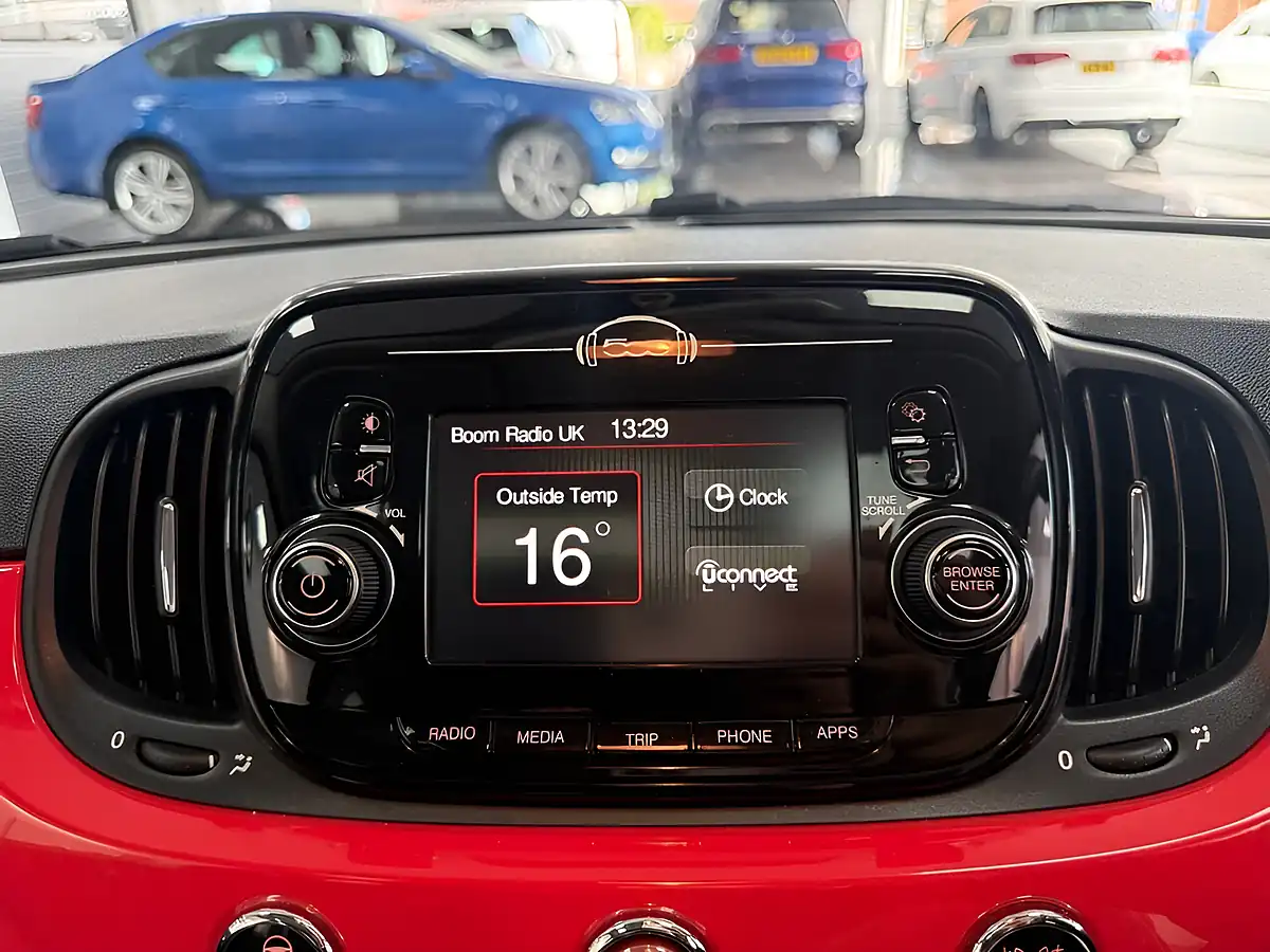 Used 2018 Fiat 500 Lounge Pink - Interior and Exterior details 18