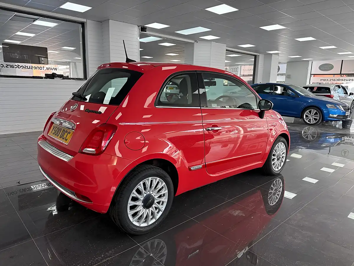 Used 2018 Fiat 500 Lounge Pink - Interior and Exterior details 2