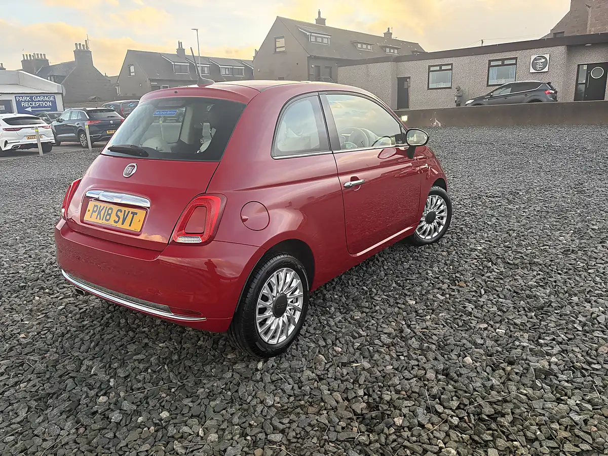 Used 2018 Fiat 500 Lounge Red - Interior and Exterior details 5