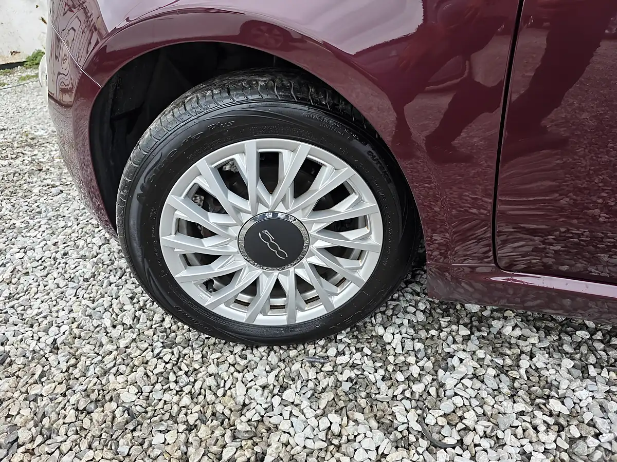 Used 2018 Fiat 500 Lounge Red - Interior and Exterior details 18