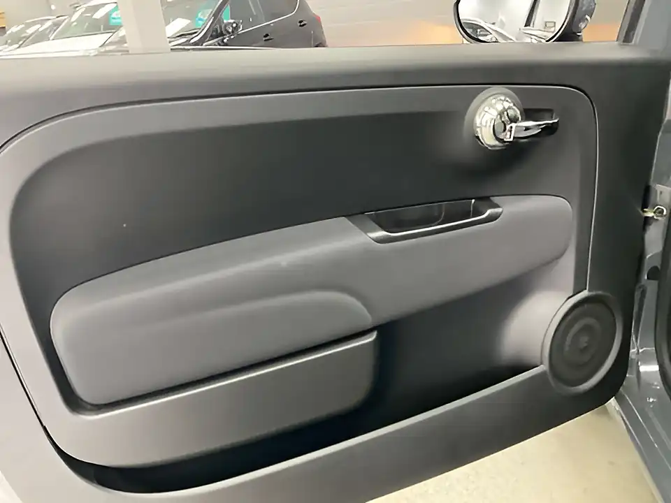 Used 2018 Fiat 500 Lounge Tech House Grey - Interior and Exterior details 16