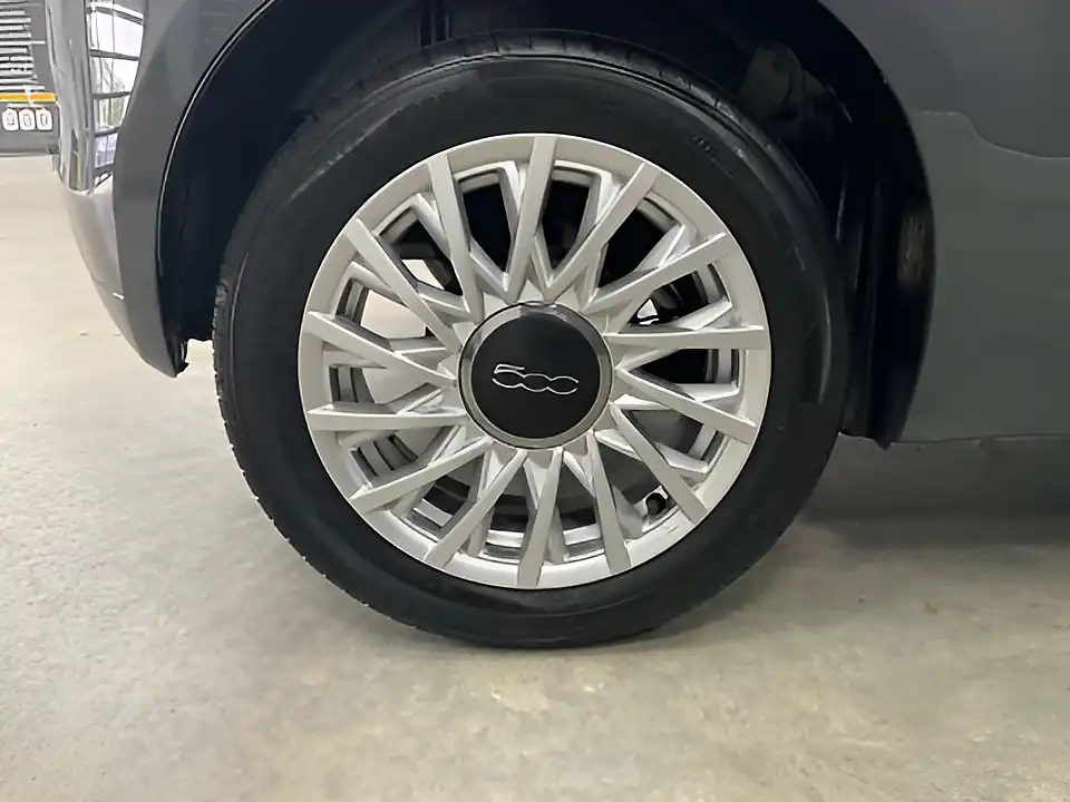 Used 2018 Fiat 500 Lounge Tech House Grey - Interior and Exterior details 19