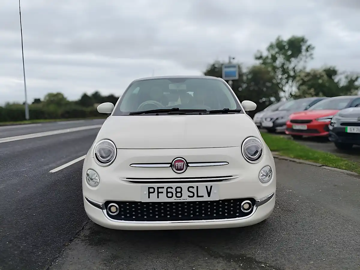 Used 2018 Fiat 500 Lounge White - Interior and Exterior details 2