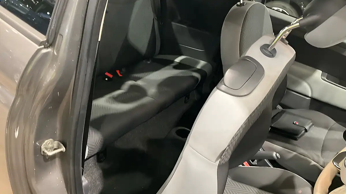 Used 2018 Fiat 500 Pop Grey - Interior and Exterior details 10