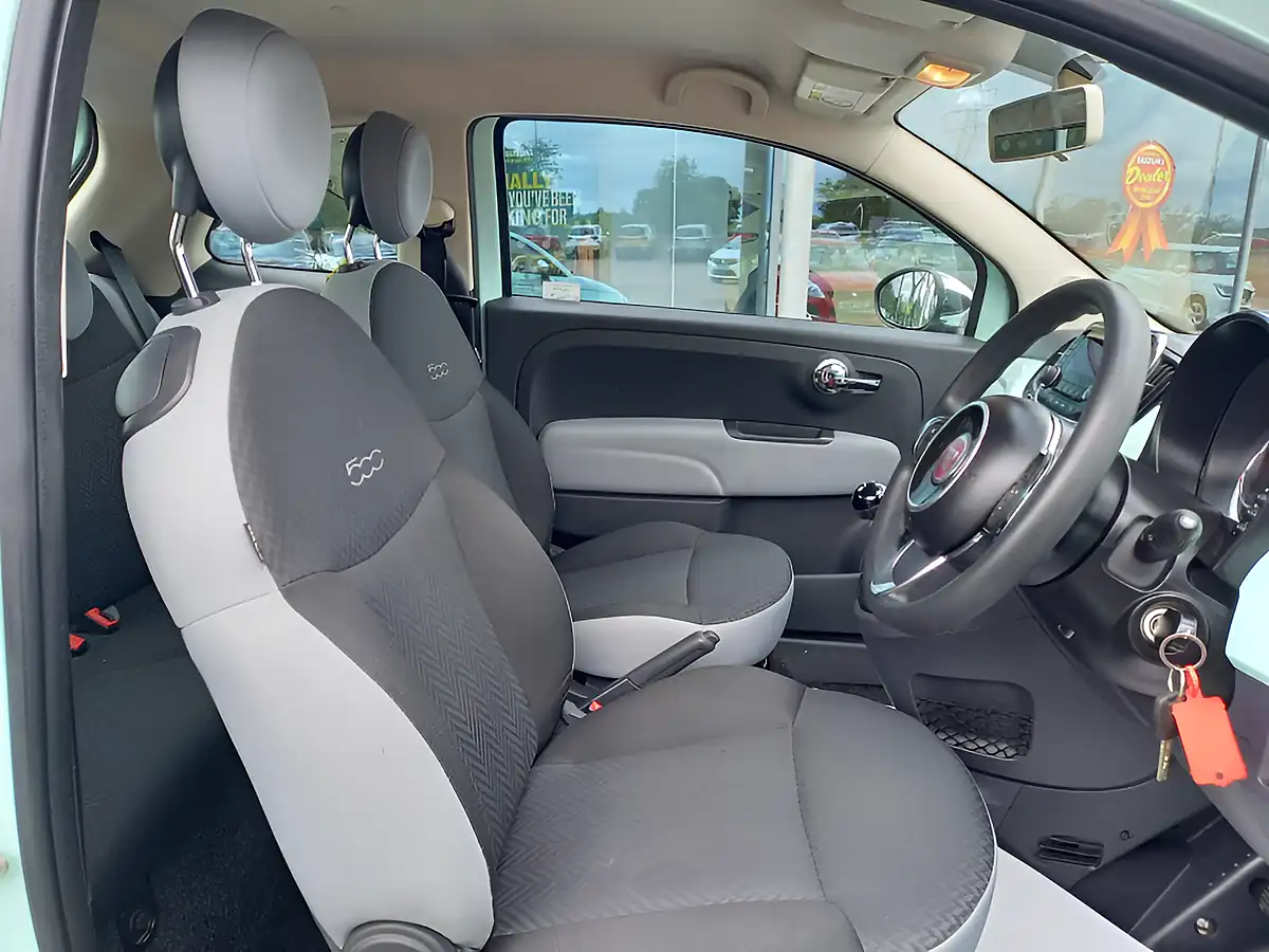Used 2018 Fiat 500 Pop Star Green - Interior and Exterior details 11