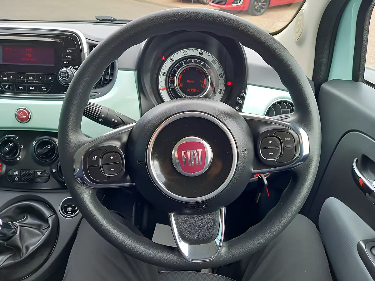 Used 2018 Fiat 500 Pop Star Green - Interior and Exterior details 16