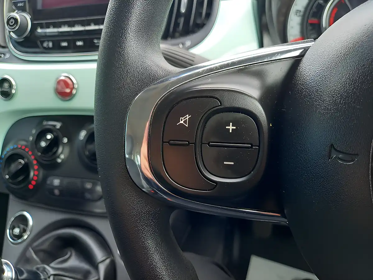 Used 2018 Fiat 500 Pop Star Green - Interior and Exterior details 18