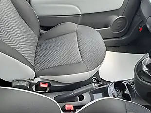 Used 2018 Fiat 500 Pop Star Green - Interior and Exterior details 19