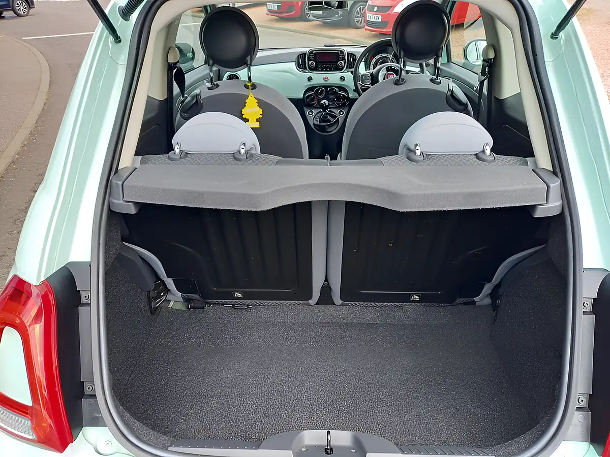 Used 2018 Fiat 500 Pop Star Green - Interior and Exterior details 7