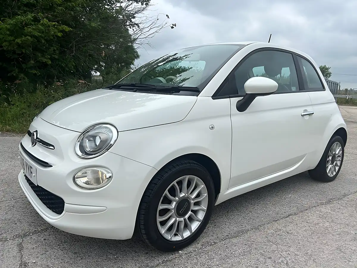 Used 2018 Fiat 500 Pop Star White - Interior and Exterior details 8