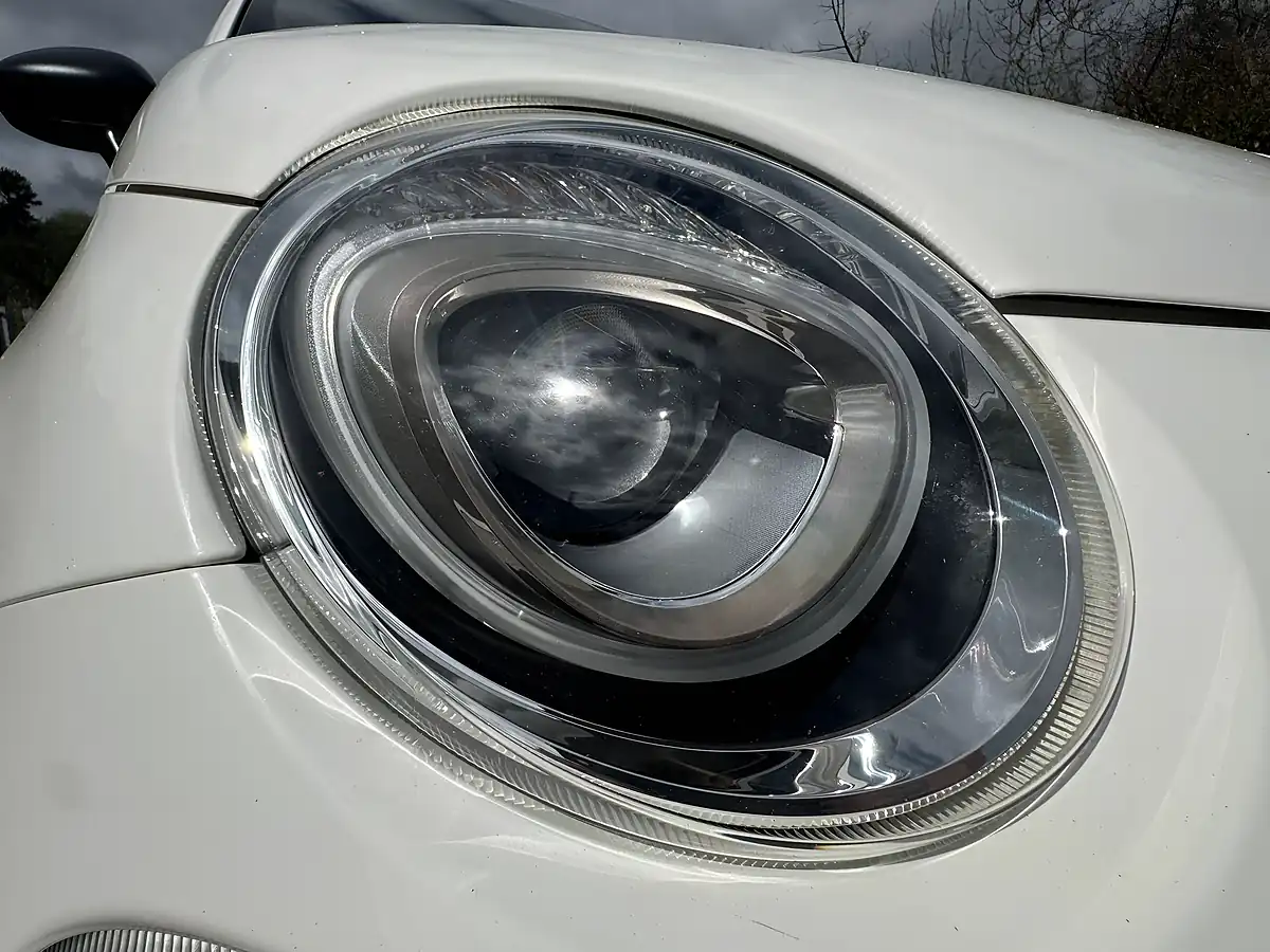 Used 2018 Fiat 500 Pop White - Interior and Exterior details 12