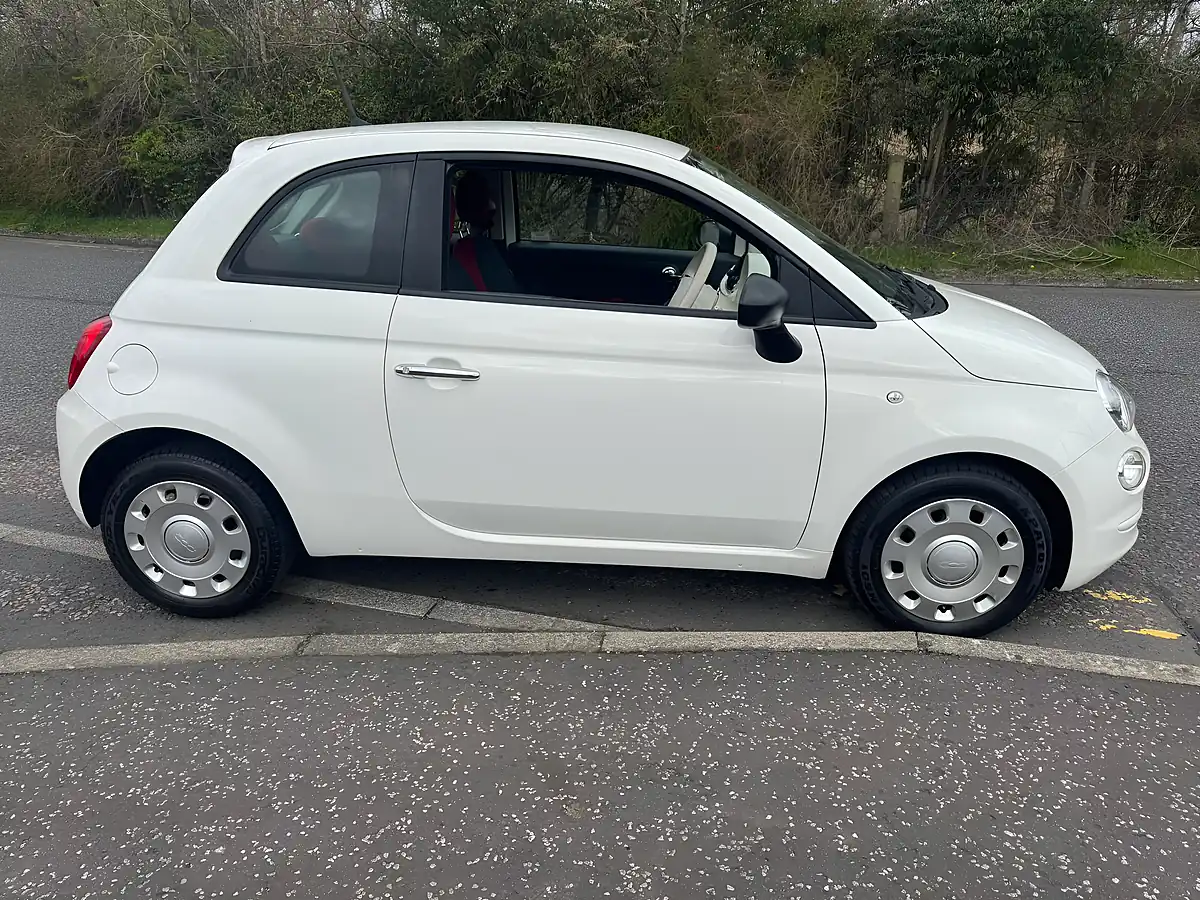 Used 2018 Fiat 500 Pop White - Interior and Exterior details 5