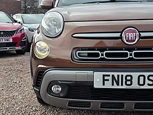 Used 2018 Fiat 500L Cross Bronze - Interior and Exterior details 4