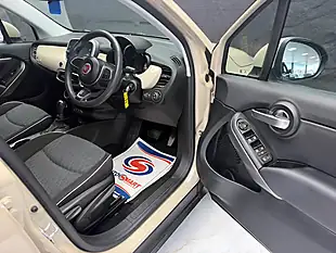 Used 2018 Fiat 500X City Cross Beige - Interior and Exterior details 10