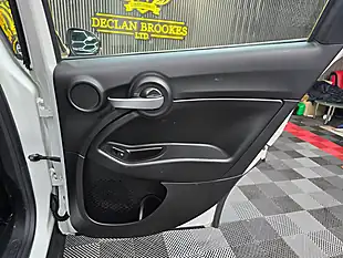 Used 2018 Fiat 500x Urban White - Interior and Exterior details 17