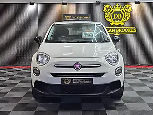 Used 2018 Fiat 500x Urban White - Interior and Exterior details 8