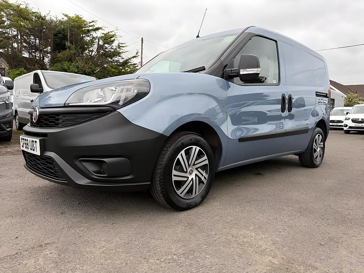 Used 2018 Fiat Doblo Panel Van L1 H1 Blue - Interior and Exterior details 13