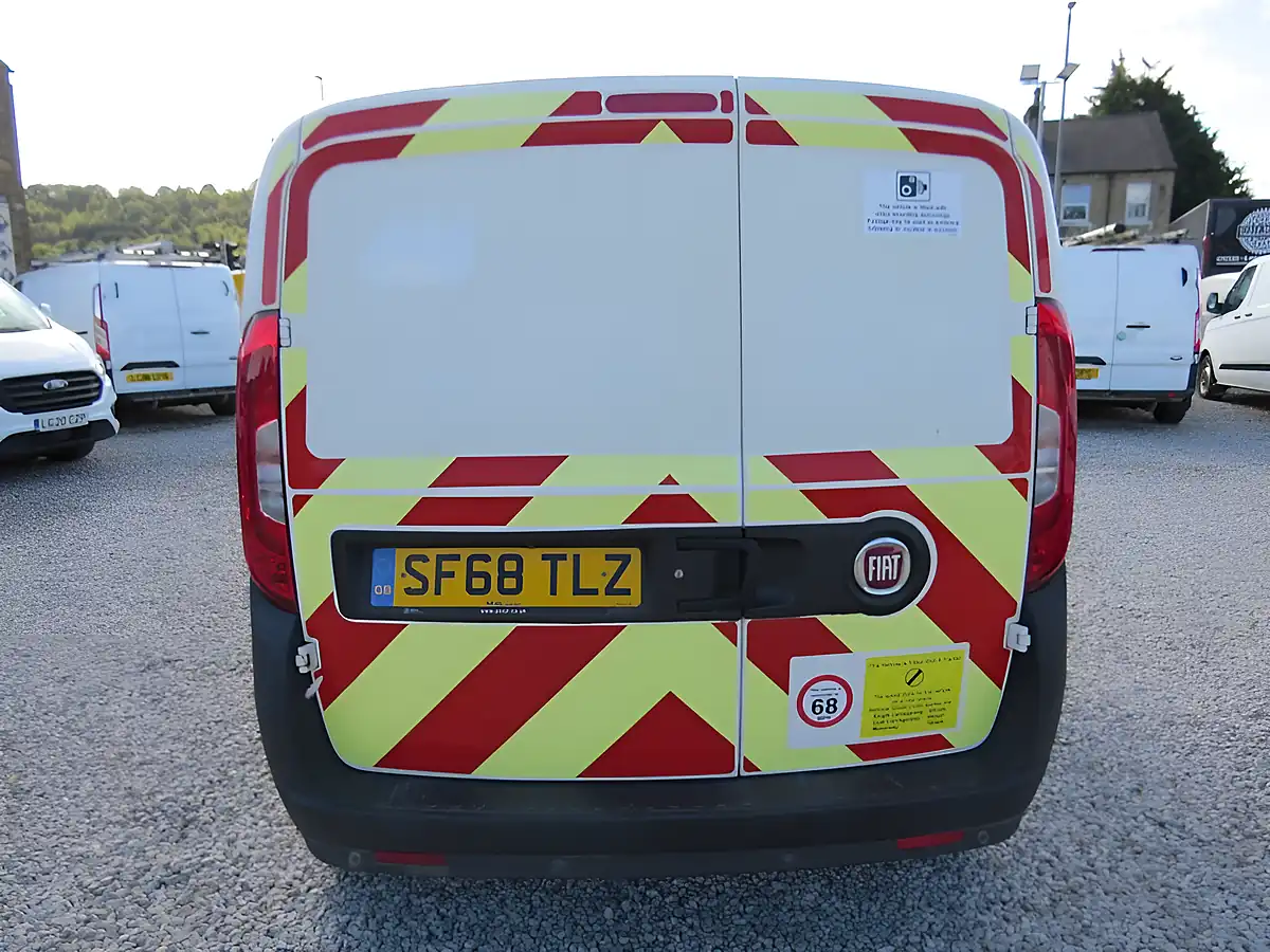 Used 2018 Fiat Doblo Sx White - Interior and Exterior details 11
