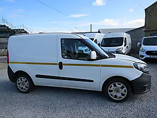 Used 2018 Fiat Doblo Sx White - Interior and Exterior details 8