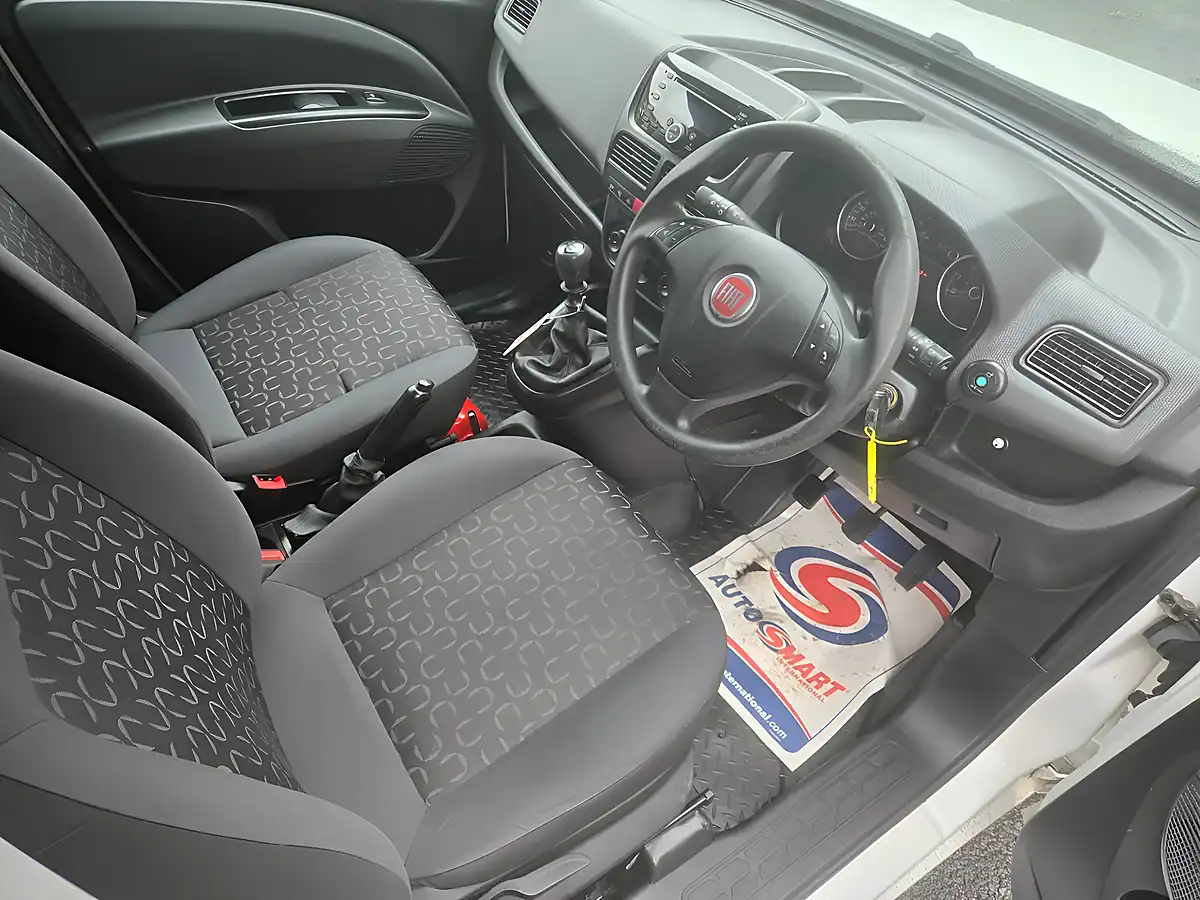 Used 2018 Fiat Doblo Sx White - Interior and Exterior details 13
