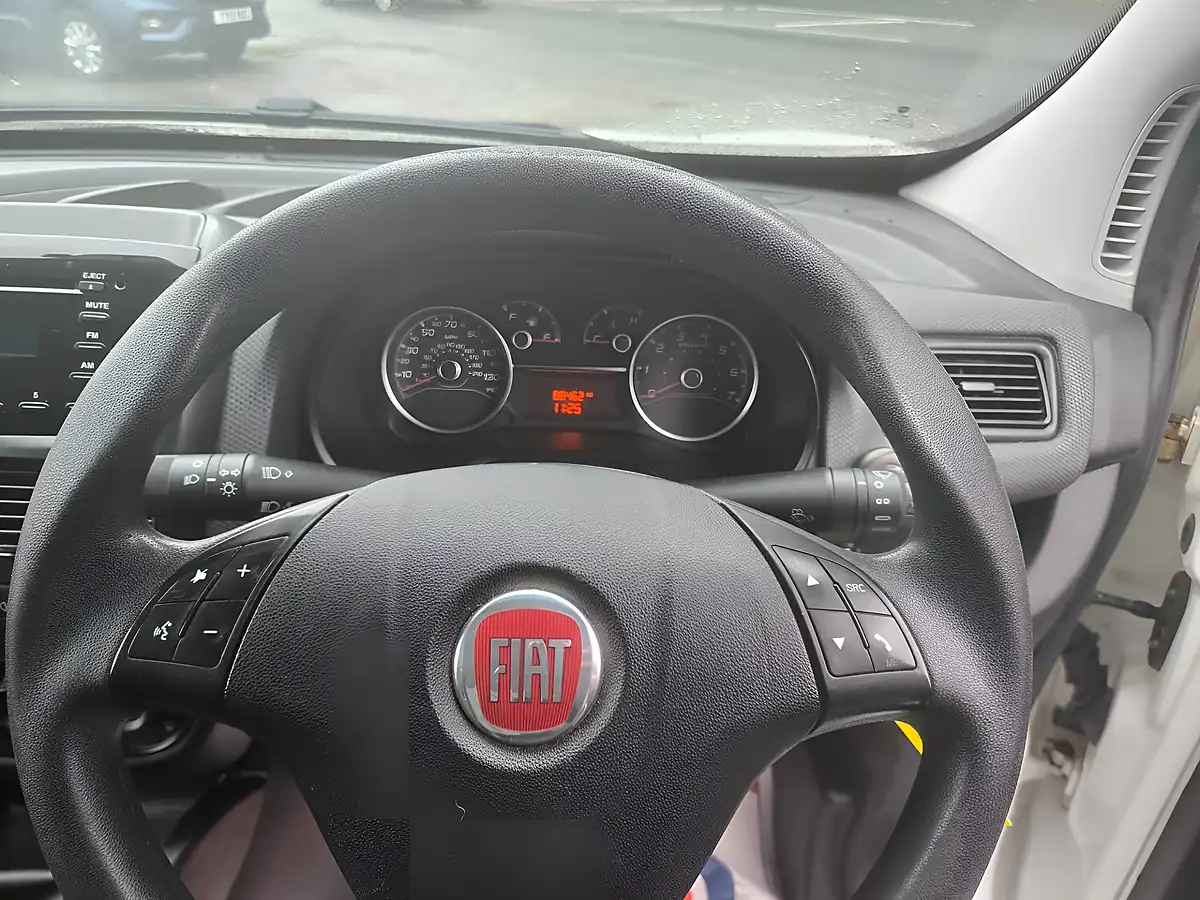 Used 2018 Fiat Doblo Sx White - Interior and Exterior details 14