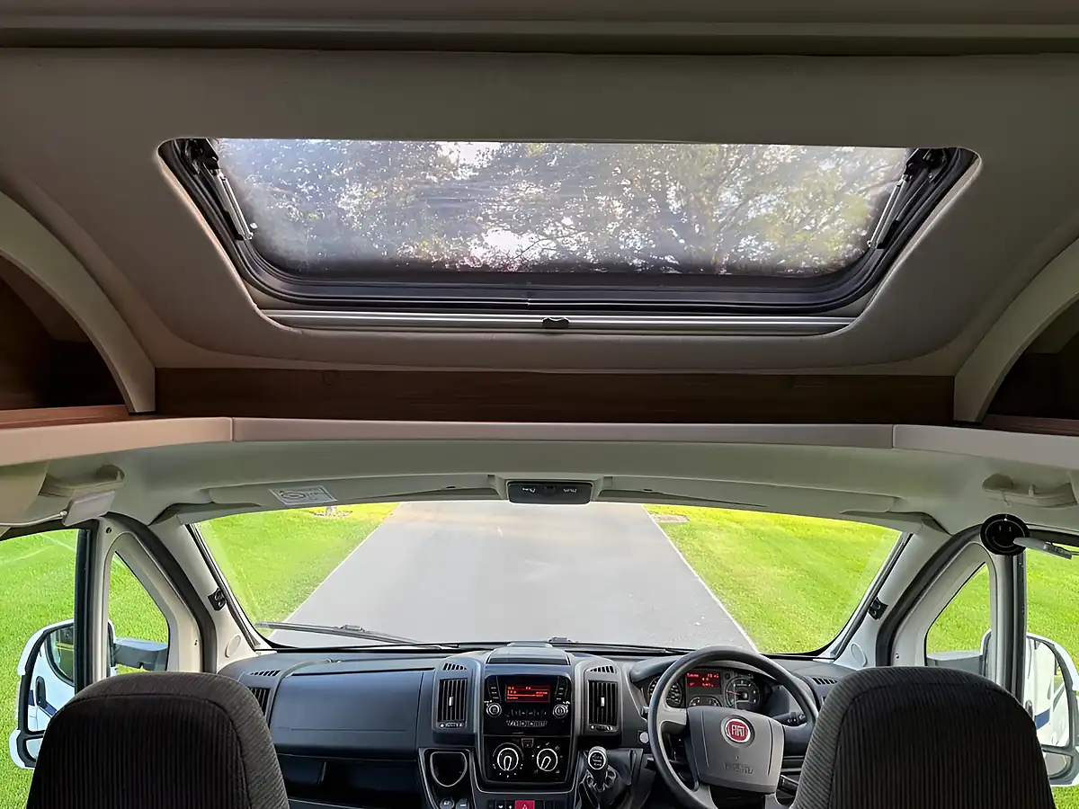Used 2018 Fiat Ducato 35 C/C White - Interior and Exterior details 16