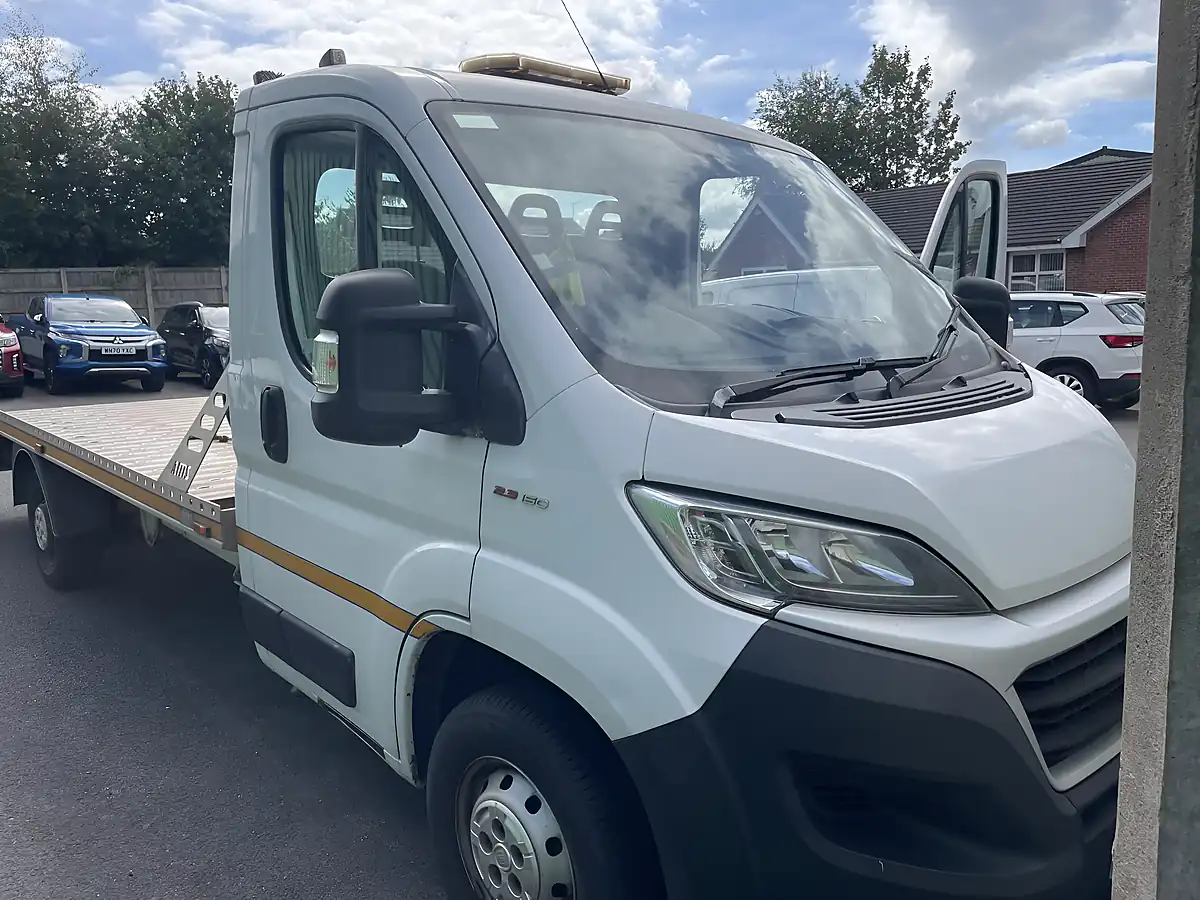 Used 2018 Fiat Ducato 35 Chassis Cab Ducato White - Interior and Exterior details 4