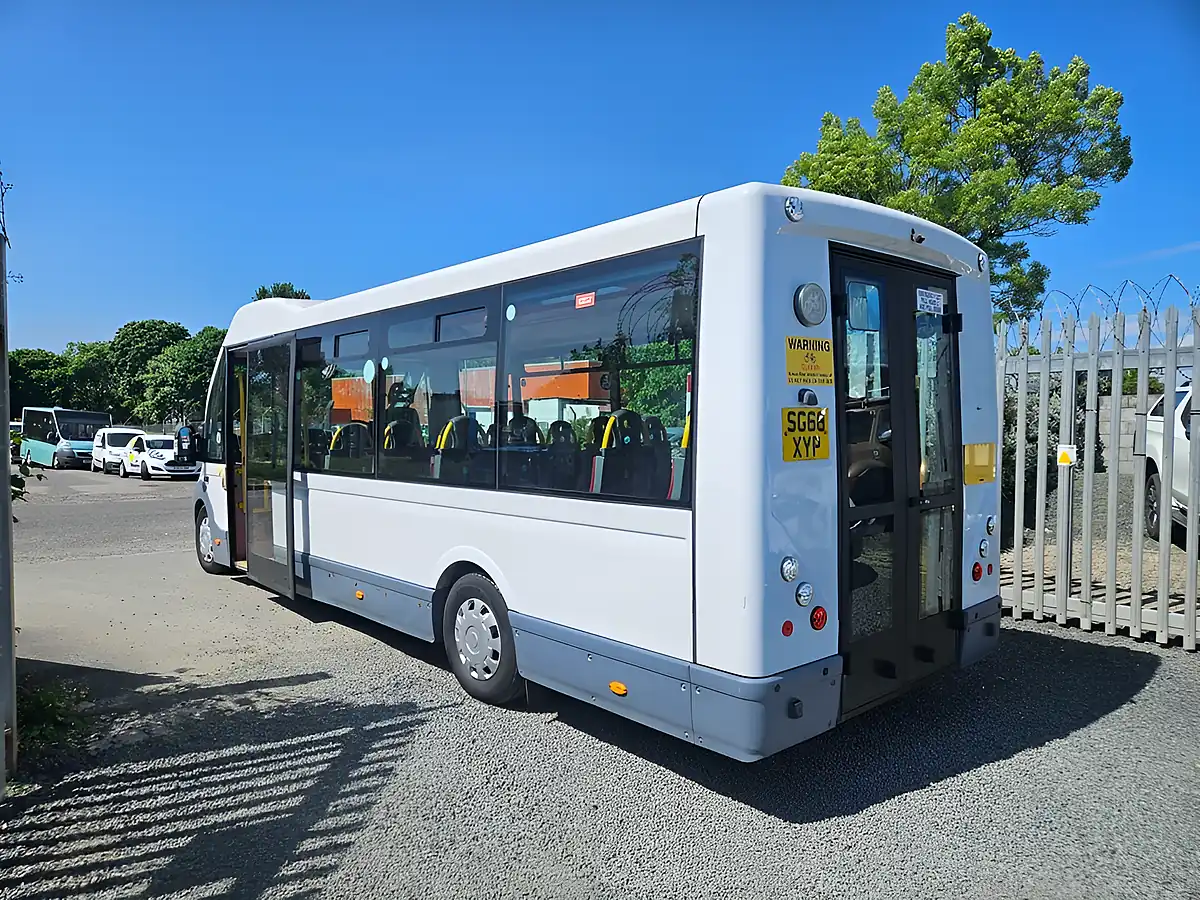 Used 2018 Fiat Ducato 42 Lwb Bus White - Interior and Exterior details 6
