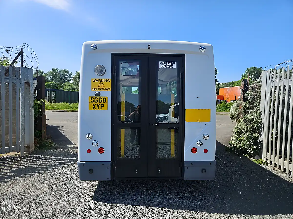 Used 2018 Fiat Ducato 42 Lwb Bus White - Interior and Exterior details 7