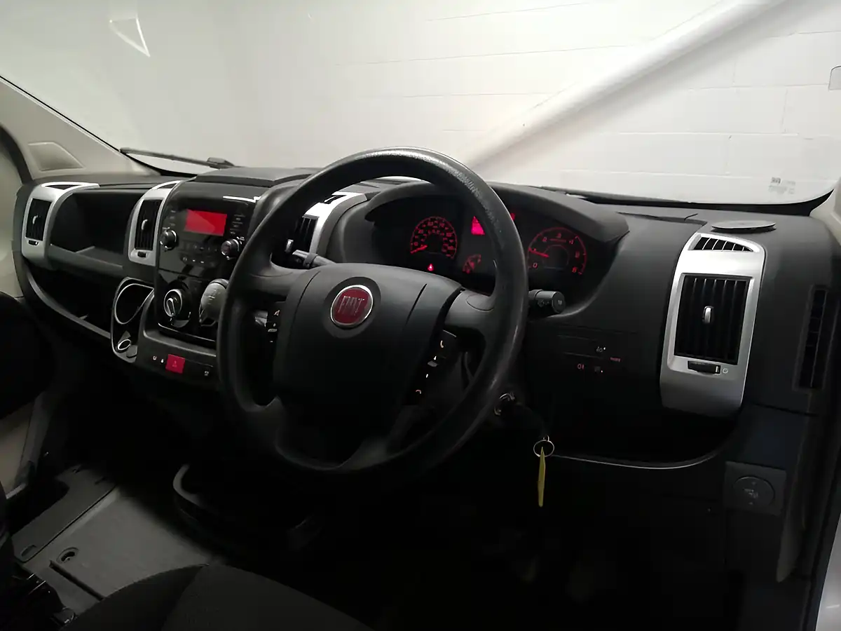 Used 2018 Fiat Ducato Comfort-Matic S H1 Grey - Interior and Exterior details 9