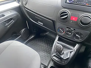 Used 2018 Fiat Fiorino Adventure White - Interior and Exterior details 17