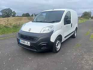 Used 2018 Fiat Fiorino Car Derived Van White - Interior and Exterior details 3