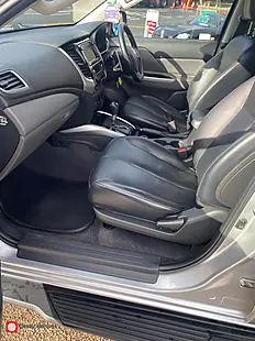 Used 2018 Fiat Fullback Cross Double Cab Metallic Silver - Interior and Exterior details 8
