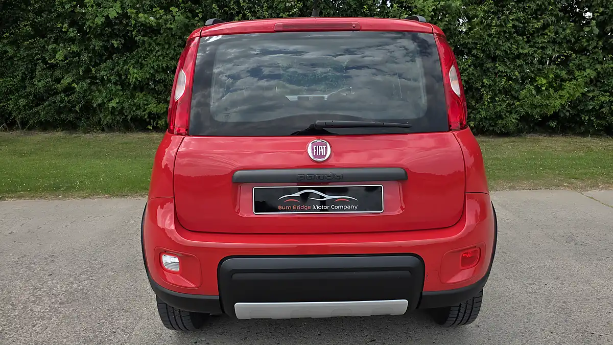 Used 2018 Fiat Panda 4X4 Red - Interior and Exterior details 4
